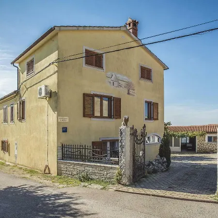 Apartament Casa Barat